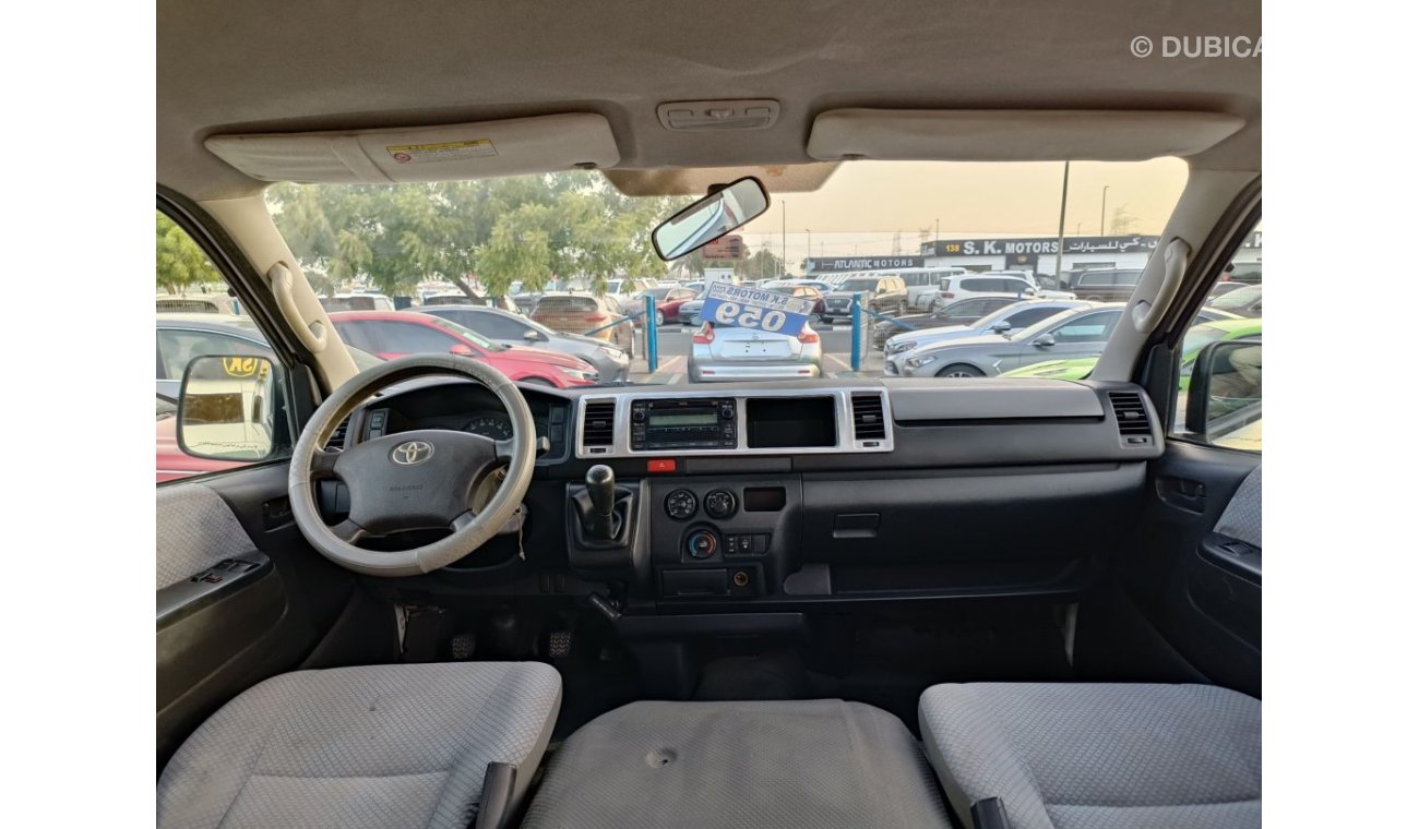 تويوتا هاياس V4 / 2.7L /  Manual Gear Box / 15 SEATS / HIGH - ROOF (LOT # 55191)