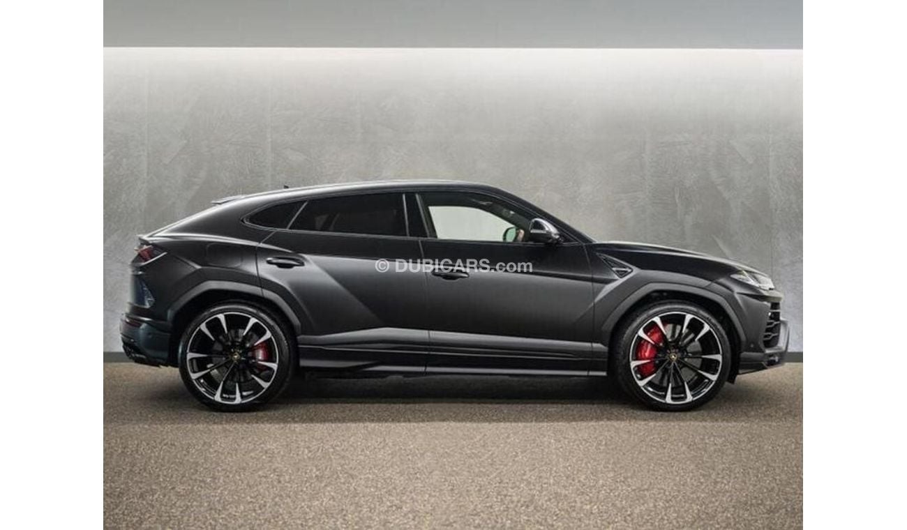 Lamborghini Urus V8 4.0 5dr RIGHT HAND DRIVE