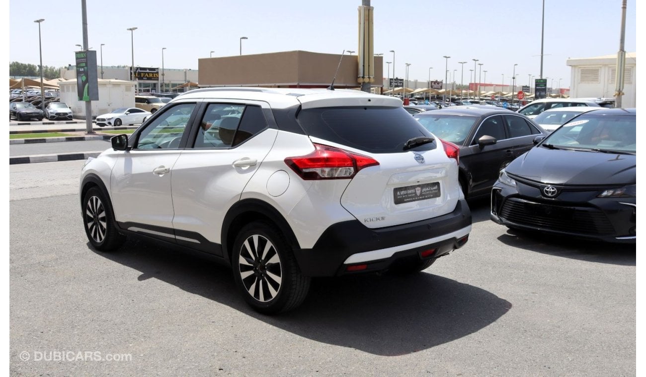 Nissan Kicks SV ACCIDENTS FREE - GCC - FULL OPTION - ENGINE 1600 CC - PERFECT CONDITION INSIDE OUT