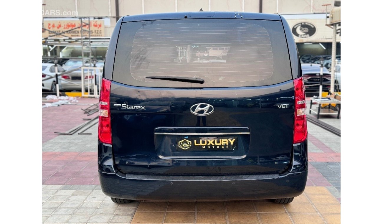 Hyundai H1 Starex