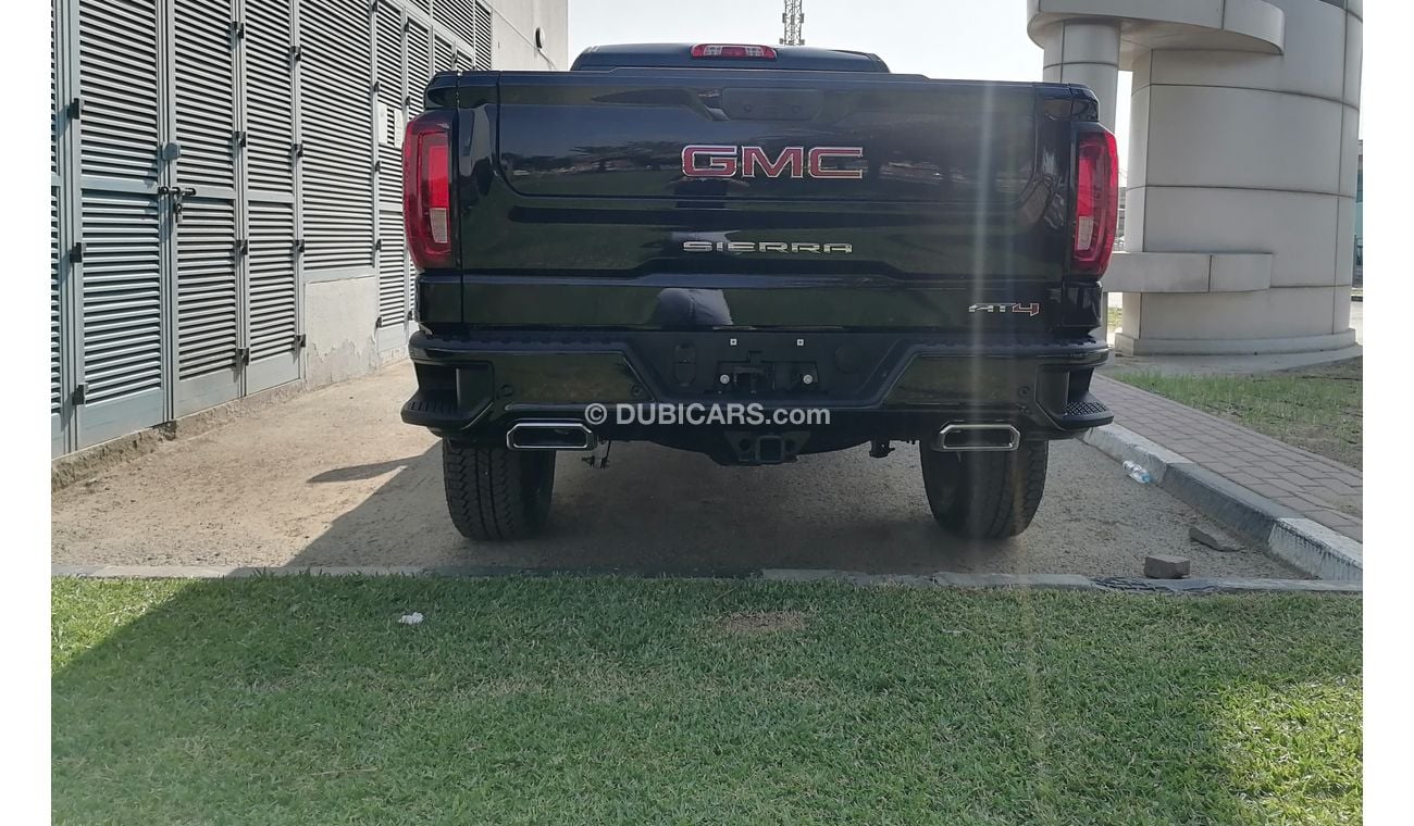 GMC Sierra