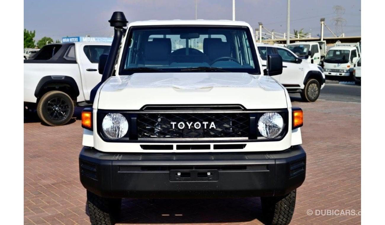 Toyota Land Cruiser Pick Up 2024 TOYOTA LAND CRUISER 79 DOUBLE CAB PICKUP  V6 4.2L DIESEL 4WD  MT