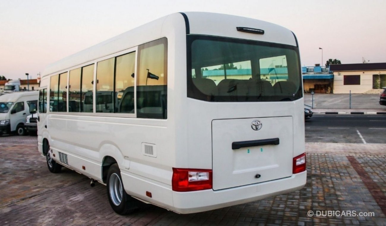 Toyota Coaster 4.2L V6 DIESEL MT