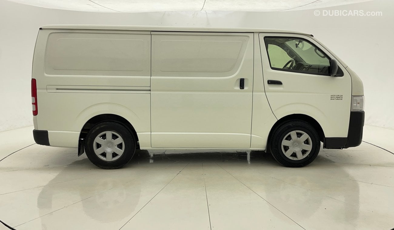 Toyota Hiace GL STANDARD ROOF PANAL VAN 2.7 | Zero Down Payment | Free Home Test Drive