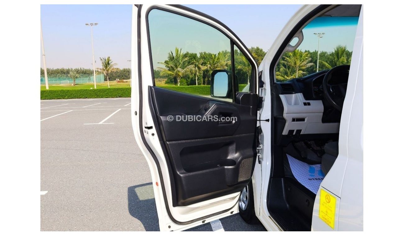 Toyota Hiace 6-Seater Cargo Van - V6 3.5L | Excellent Condition Delivery Van | GCC