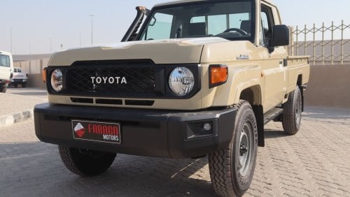 Toyota Land Cruiser 2024 LAND CRUISER GRJ79 4.0 V6 S-CAB AUTOMATIC DIFF LOCK  **EXPORT ONLY**التصدير فقط خارج الخليج**