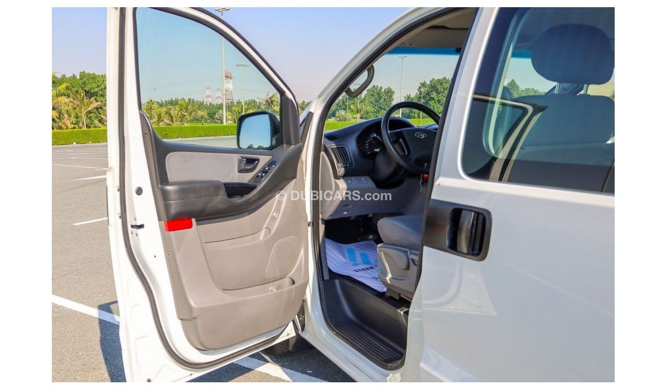 Hyundai H-1 2020 Hyundai H1 GL Mini Van | Remodeled interior with 12 Executive Seats - PTR A/T - GCC - Book Now