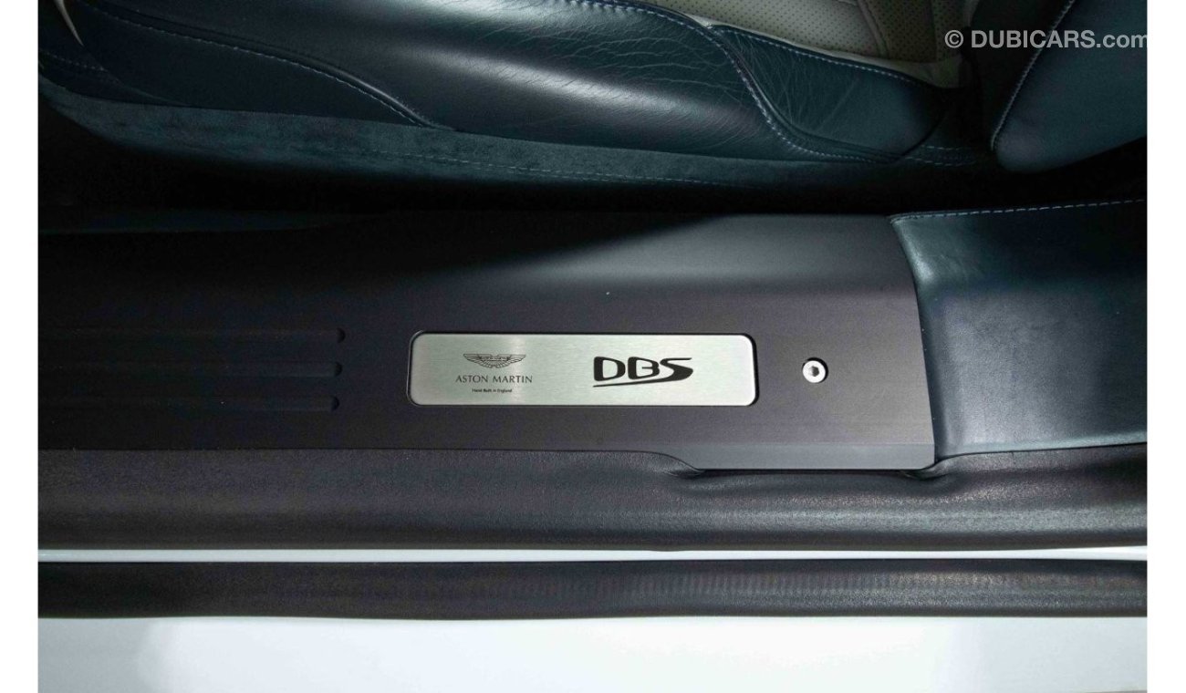 أستون مارتن DBS سوبرليجيرا - GCC Spec - With Warranty and Service Contract