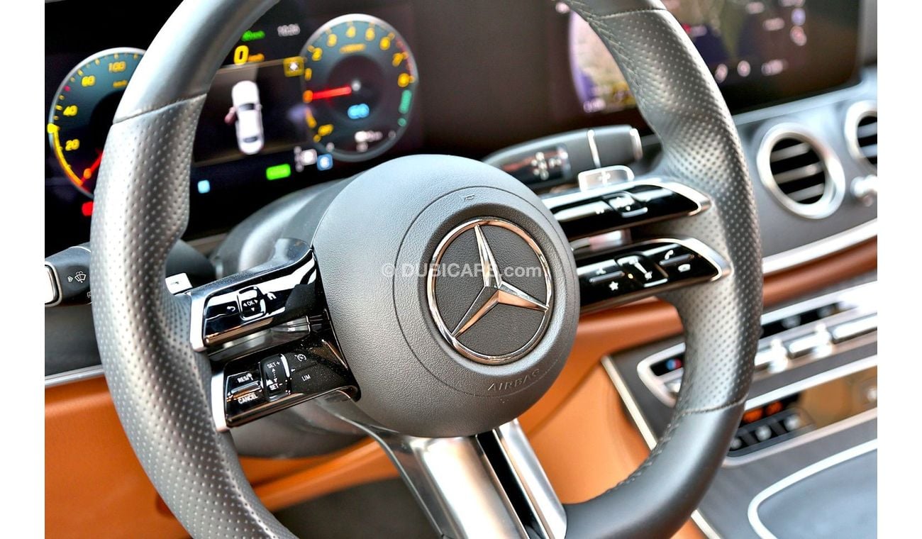 Mercedes-Benz E300 Hybrid 2021 824KM