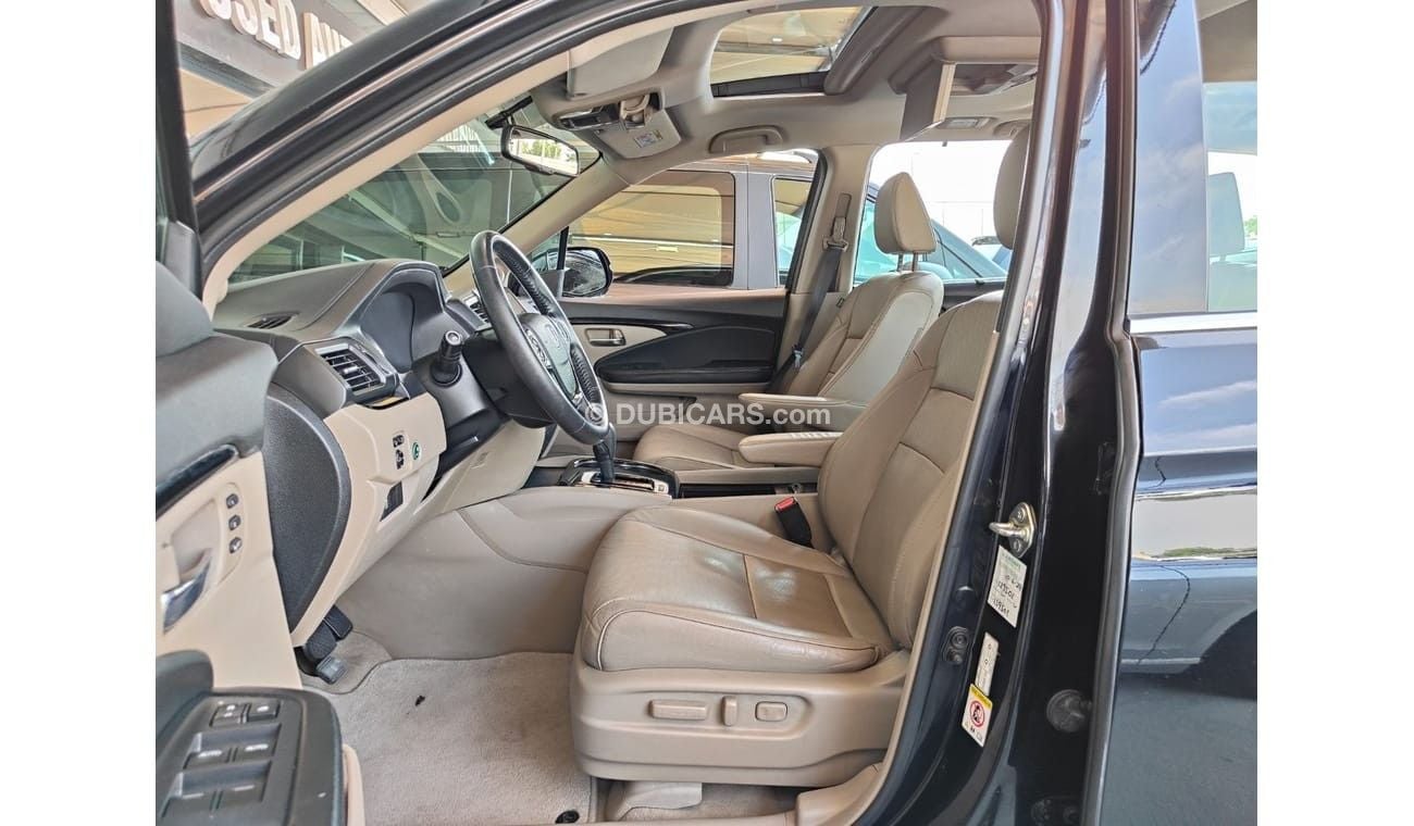 هوندا بايلوت AED 1,700 P.M | 2016 HONDA PILOT TOURING AWD 3.5L | 7 SEATS | FULLY LOADED VIP | GCC