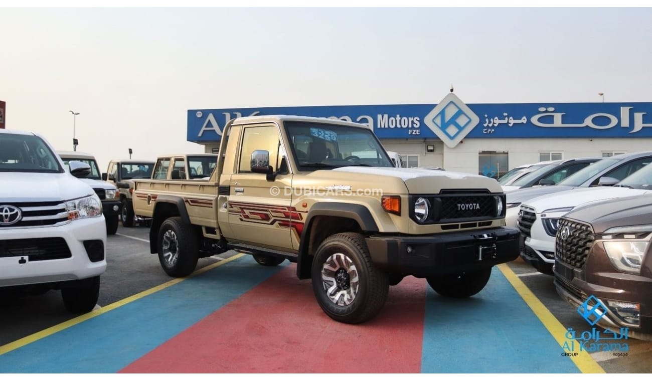 Toyota Land Cruiser Pick Up full option 79 4.0L V6 Petrol Automatic 2024-alloys & overfenders-screen+rear cam-cruise control-fri