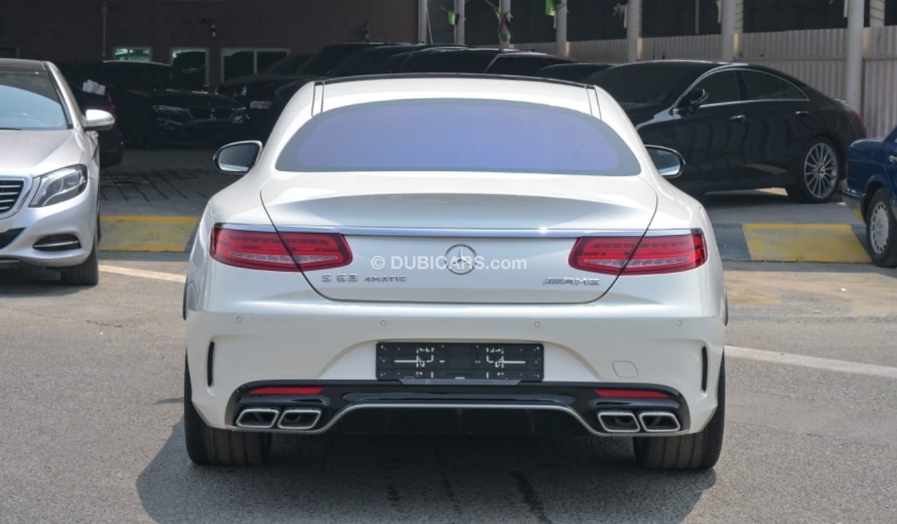 Mercedes-Benz S 63 AMG Coupe V8 Biturbo