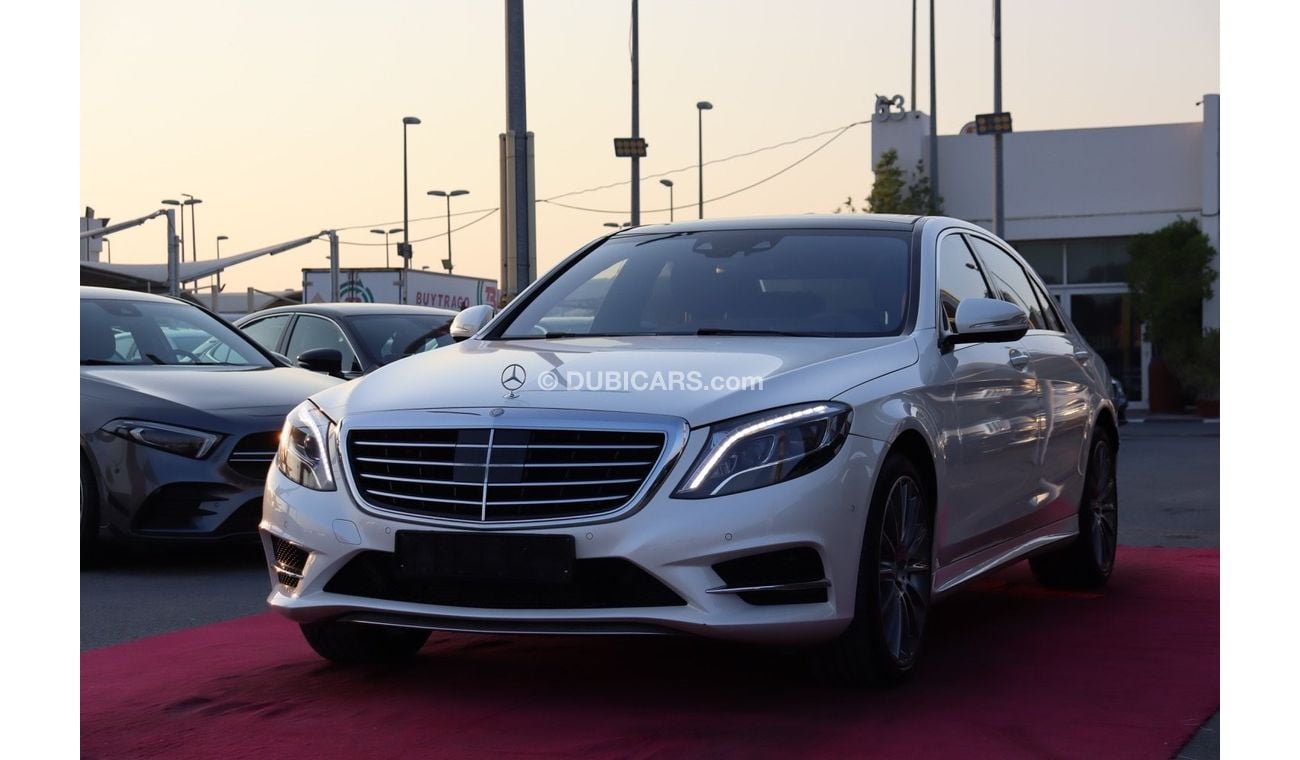 Mercedes-Benz S 500 High 4.7L Mercedes-Benz S500 / Full / 2015 / Free Accident / Only 92,000KM