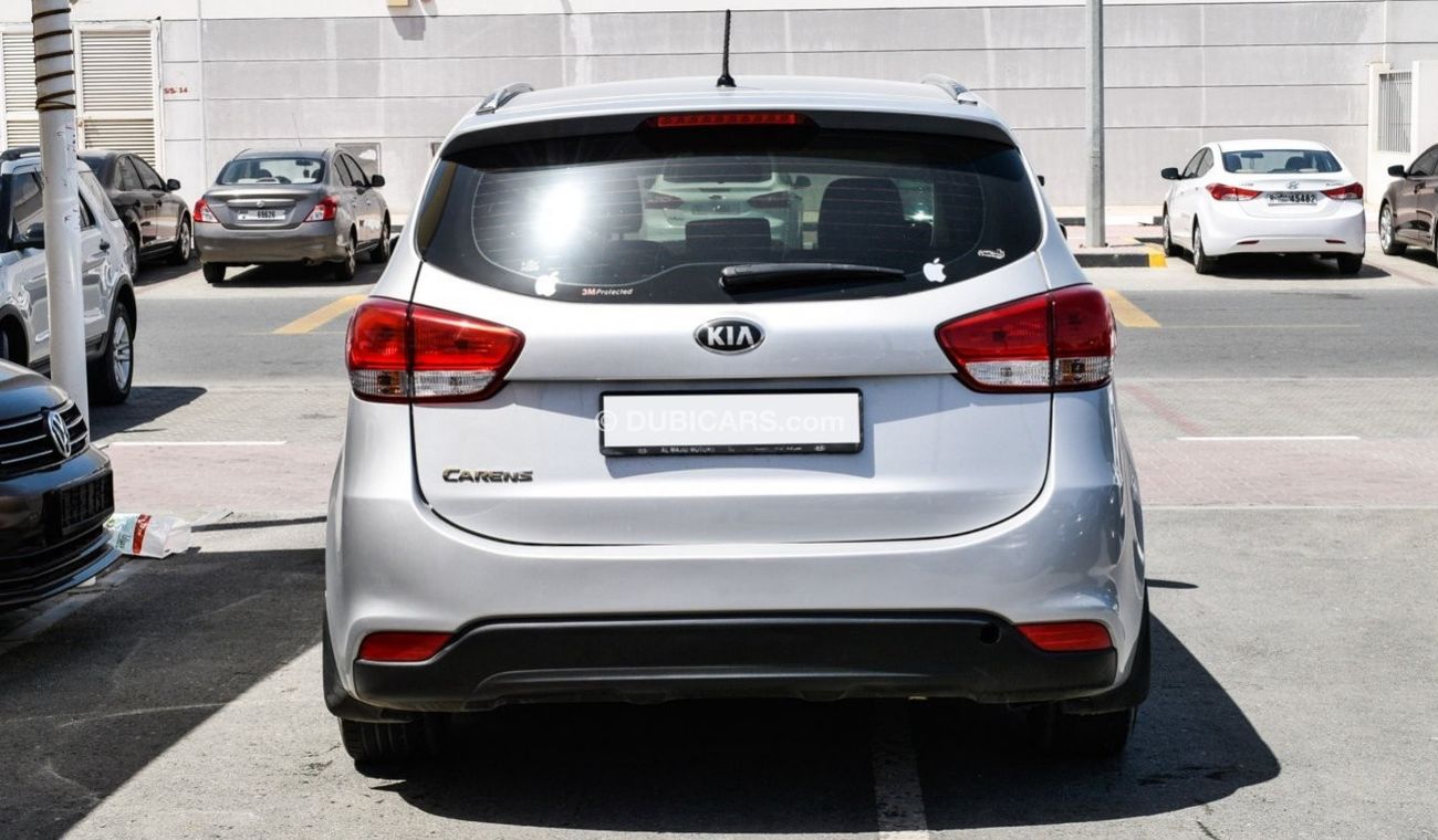 Kia Carens