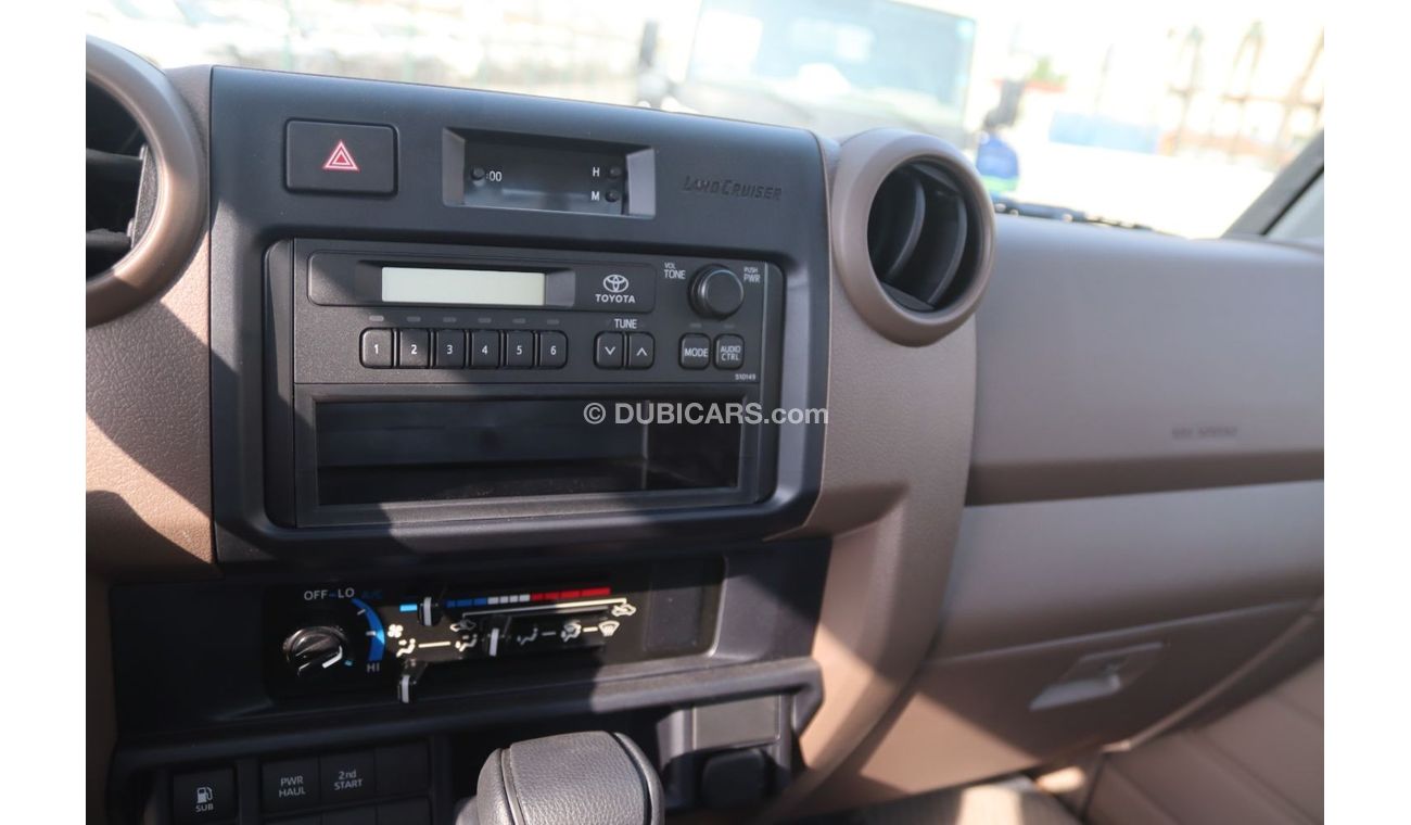 تويوتا لاند كروزر 2024 LAND CRUISER GRJ79 4.0 V6 S-CAB AUTOMATIC DIFF LOCK  **EXPORT ONLY**التصدير فقط خارج الخليج**