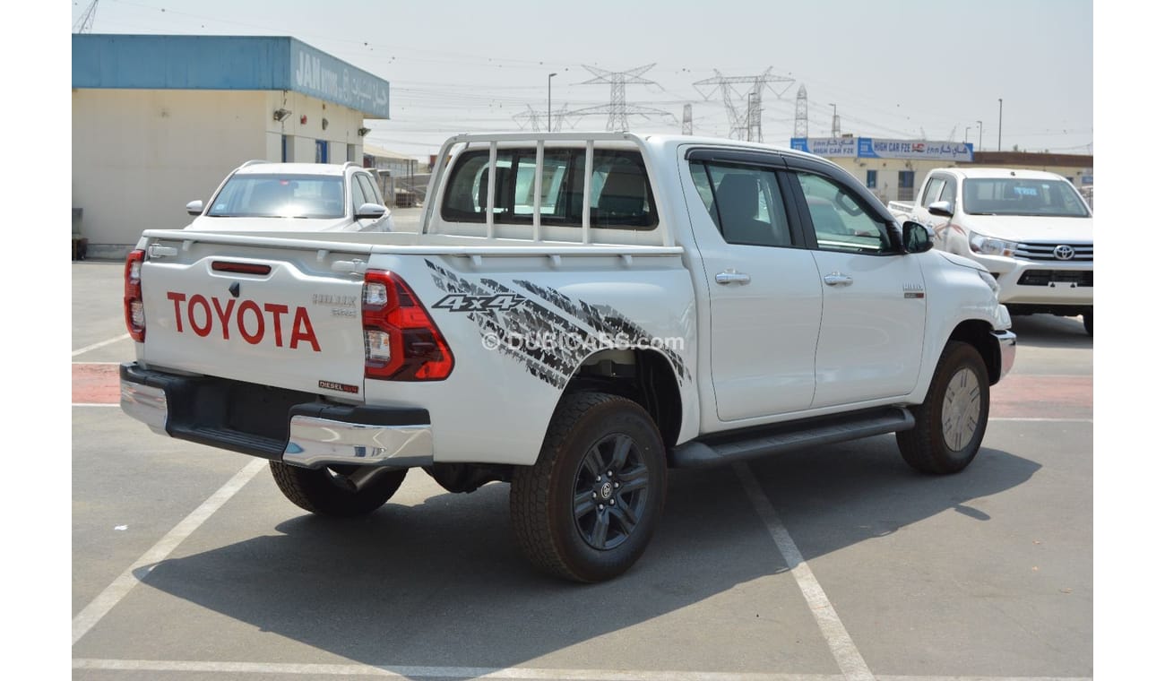 Toyota Hilux TOYOTA HILUX 2.4 L MT FULL OPTION WHITE 2022