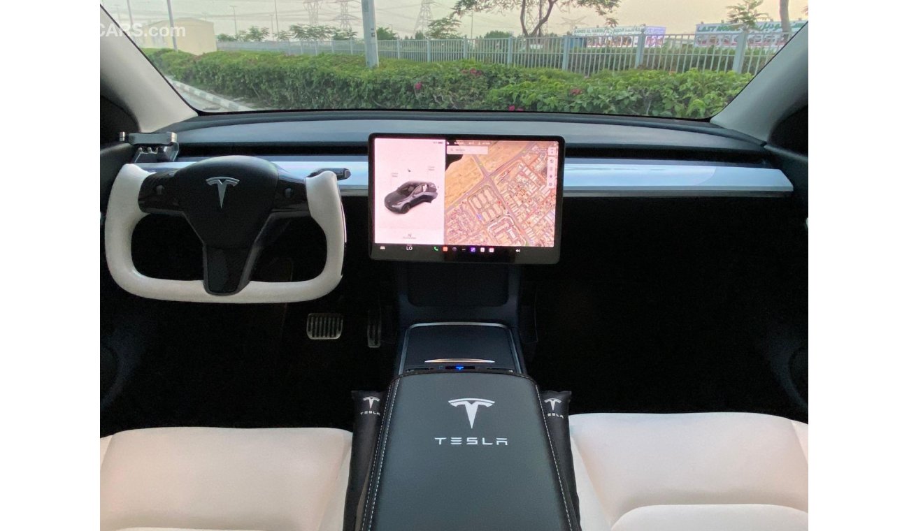 Tesla Model Y FULL BODY CARBON FIBER KIT - SPECIAL STEERING -WELL MAINTAINED