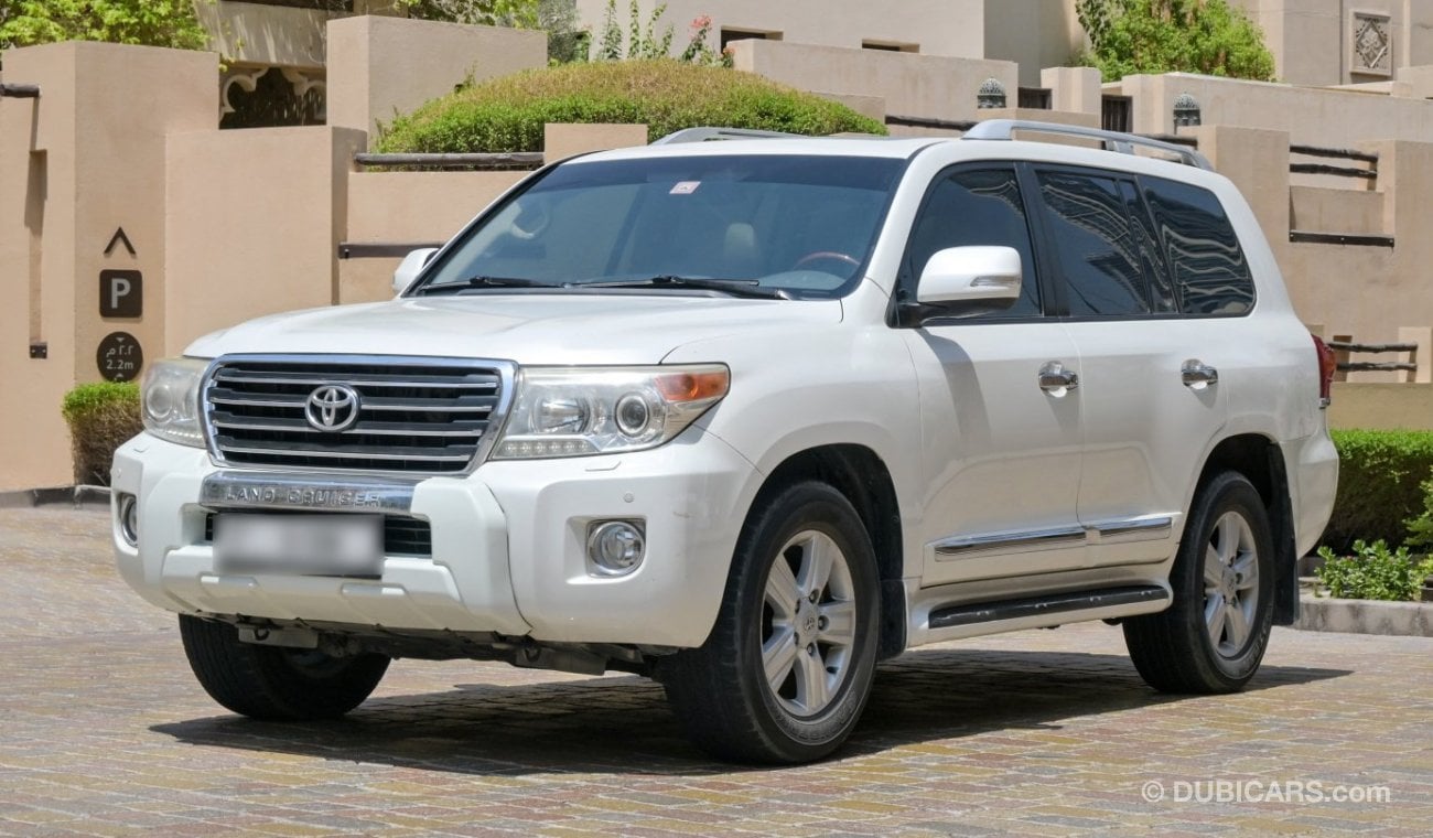 Toyota Land Cruiser GXR V6