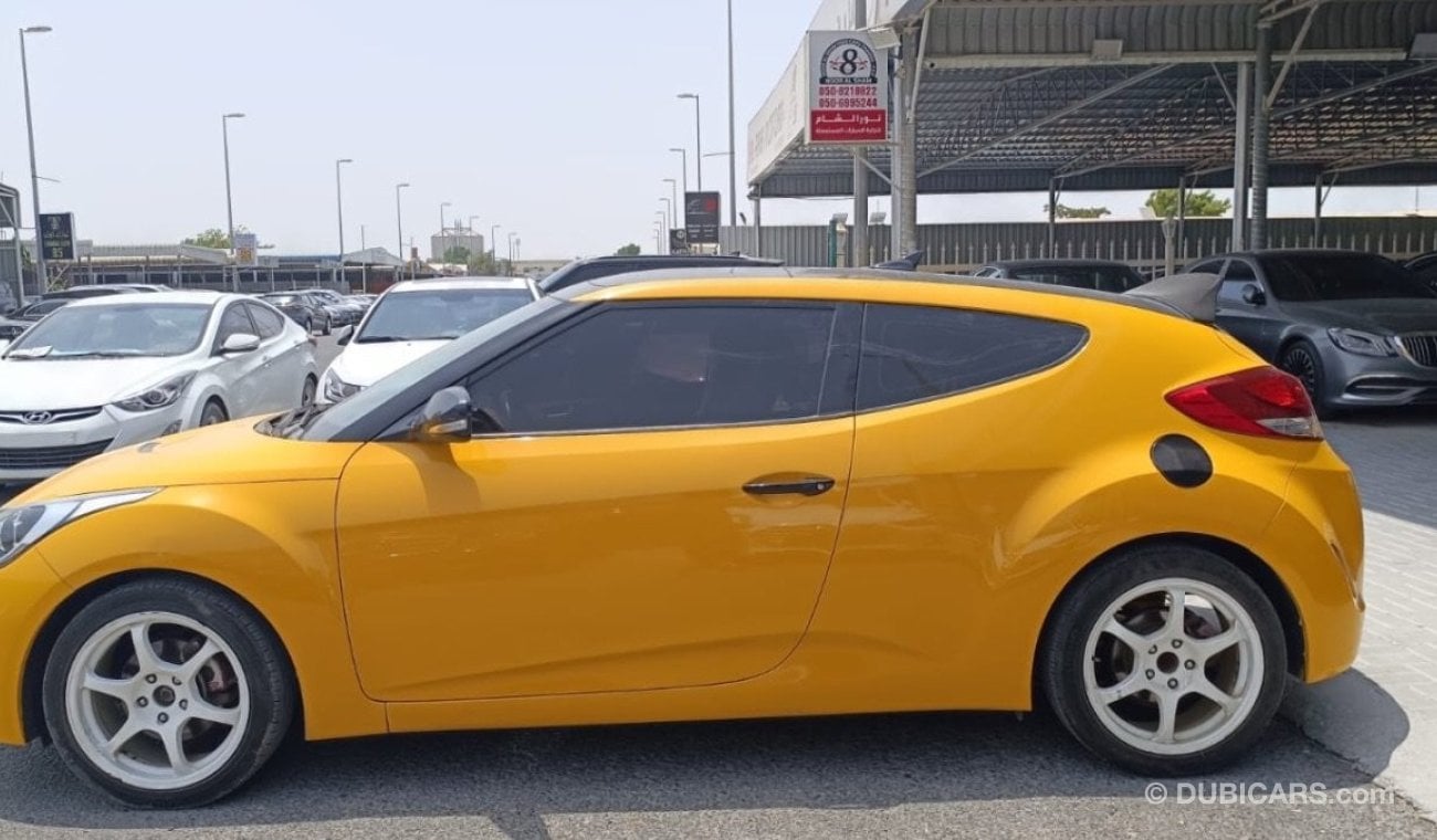 Hyundai Veloster