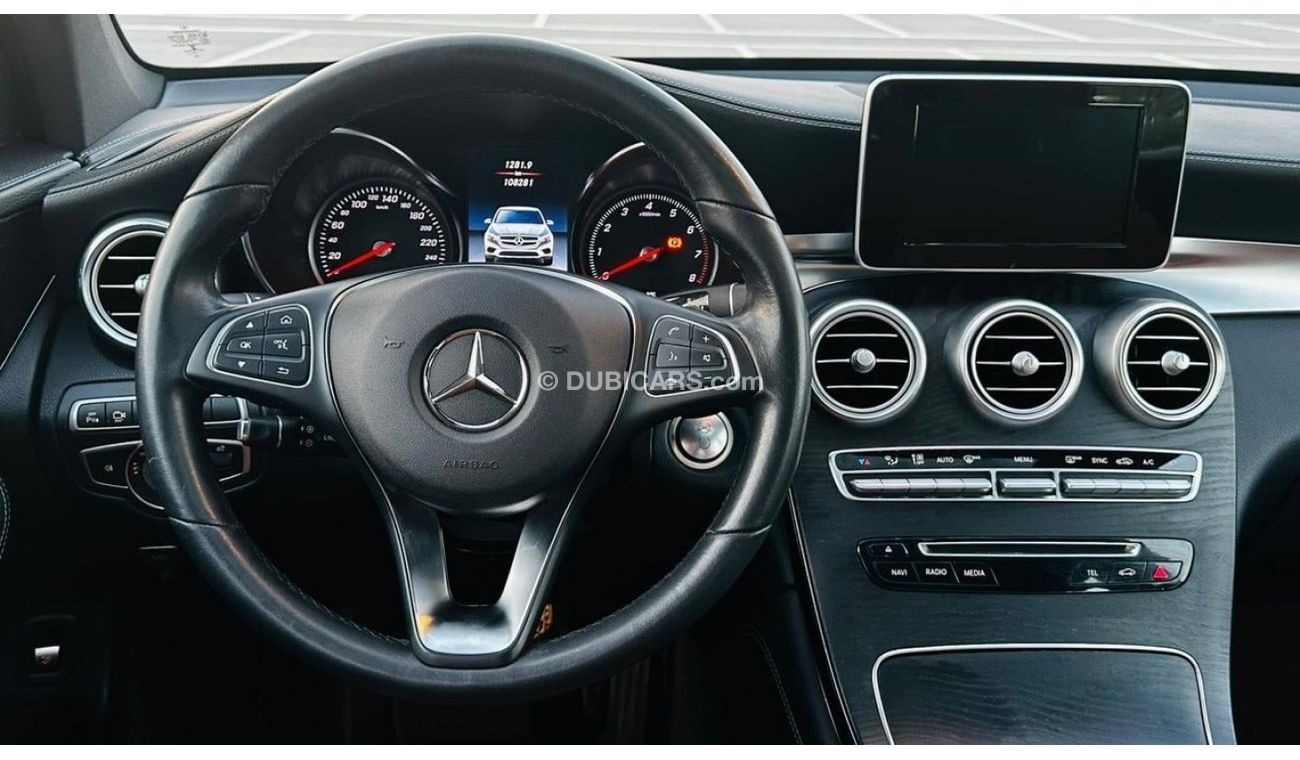 Mercedes-Benz GLC 250 GLC 250 4MATIC Gulf in agency condition