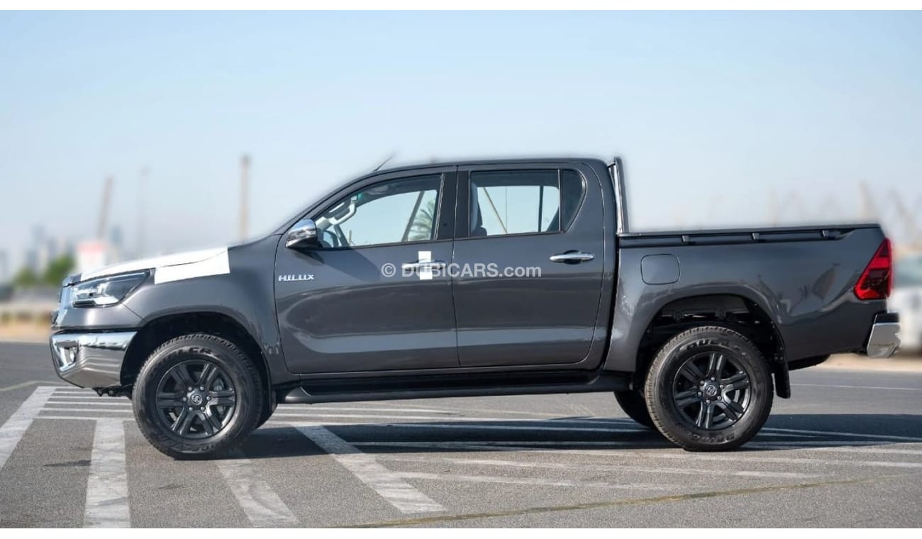 تويوتا هيلوكس HILUX 2.7L MANUAL