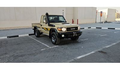 Toyota Land Cruiser Pick Up 4.5 V8 TURBO DIESEL