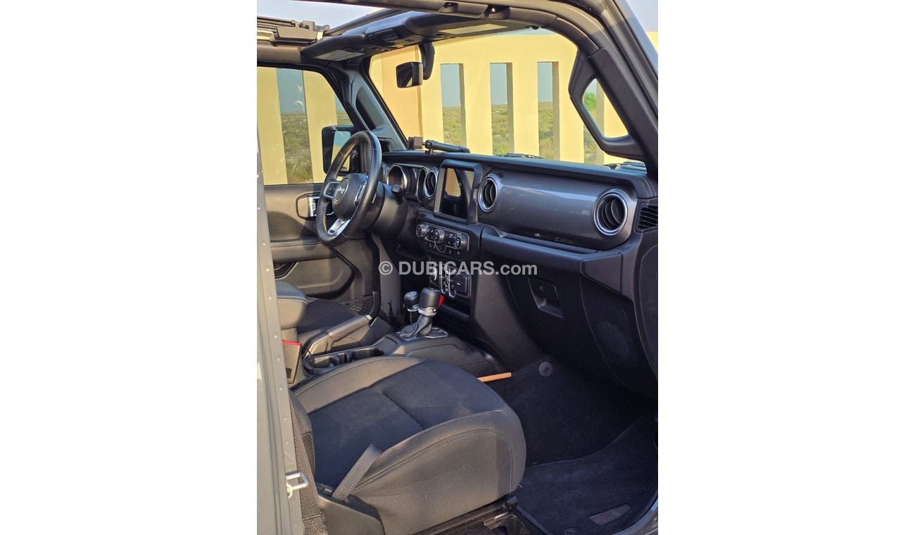 Jeep Wrangler Sahara 2.0L Turbo