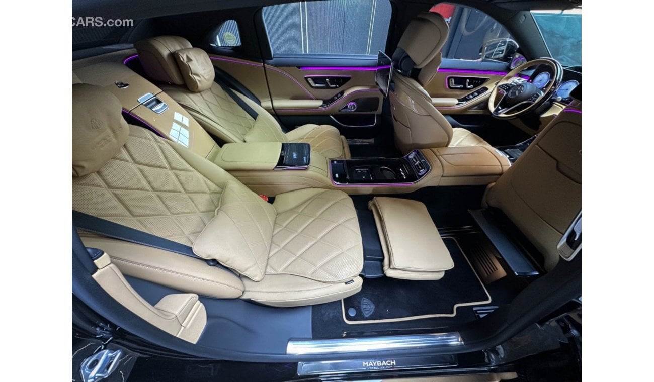 Mercedes-Benz S680 Maybach 1 of 150 Virgin Abloh / Mercedes-Maybach S680 / 2022 / 0 km brand new