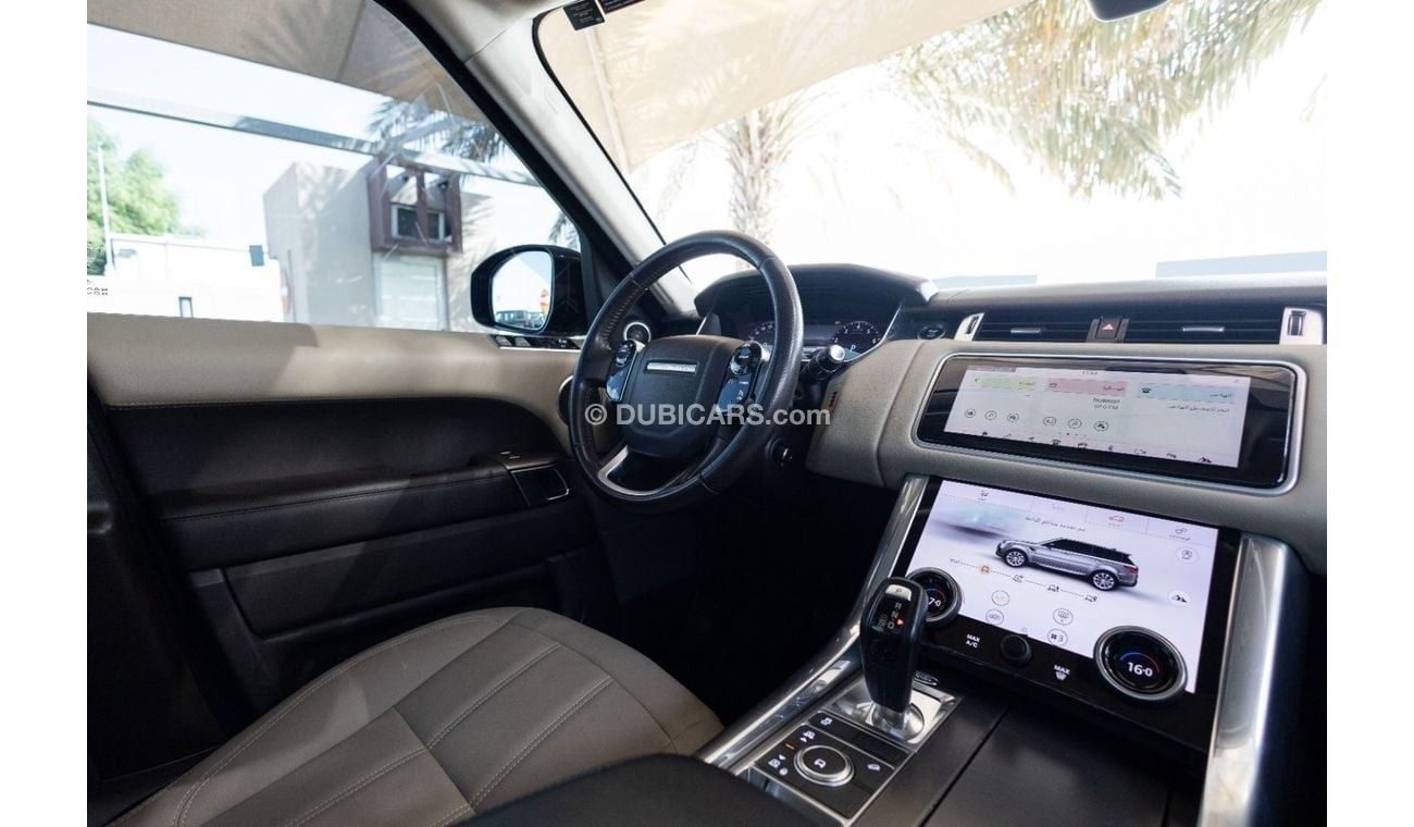 Land Rover Range Rover Sport SE 3.0L Range Rover Sport SE 2018 GCC under Warranty with Flexible Down-Payment.