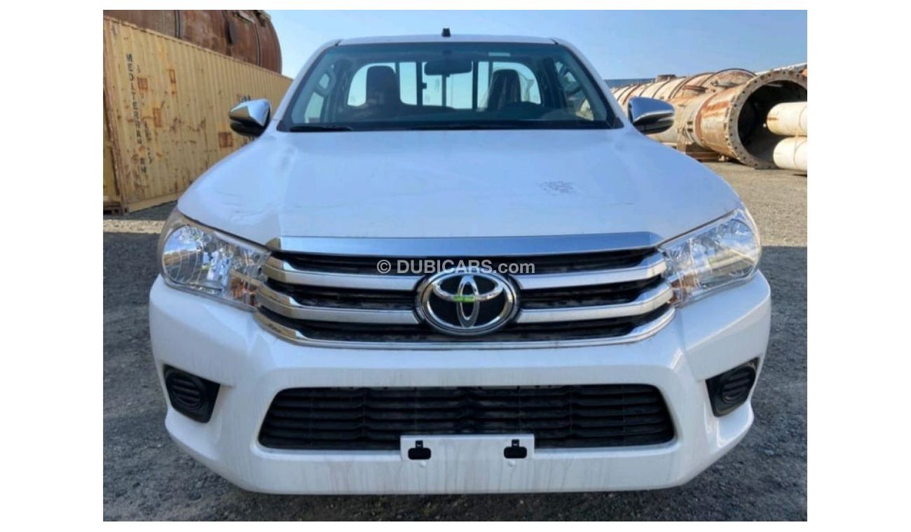 تويوتا هيلوكس 2023 HILUX SC 2.4L DIESEL M/T