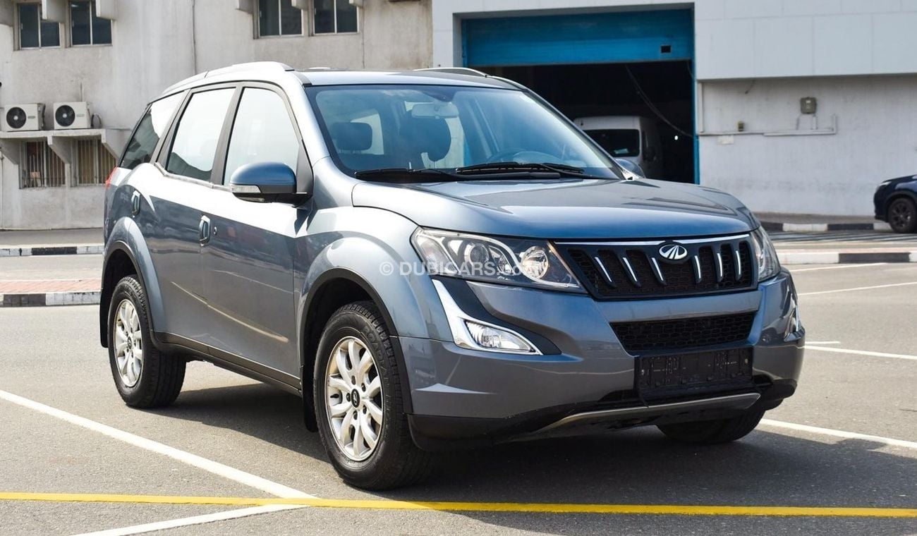 Used Mahindra XUV500 2018 for sale in Dubai - 577235