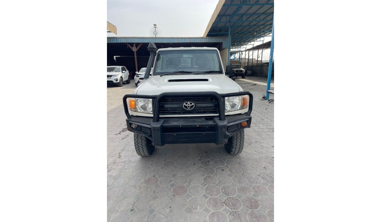 Toyota Land Cruiser Hard Top