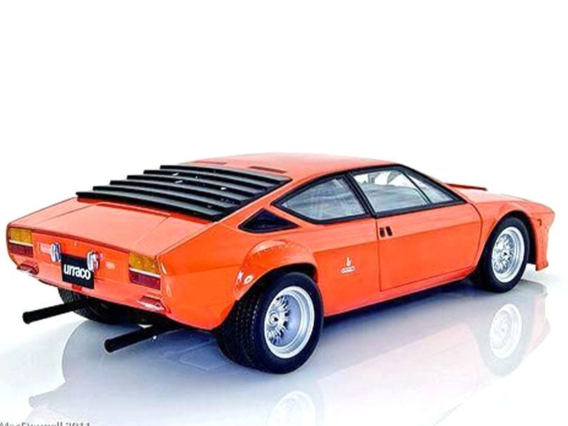 Lamborghini Urraco exterior - Rear Left Angled