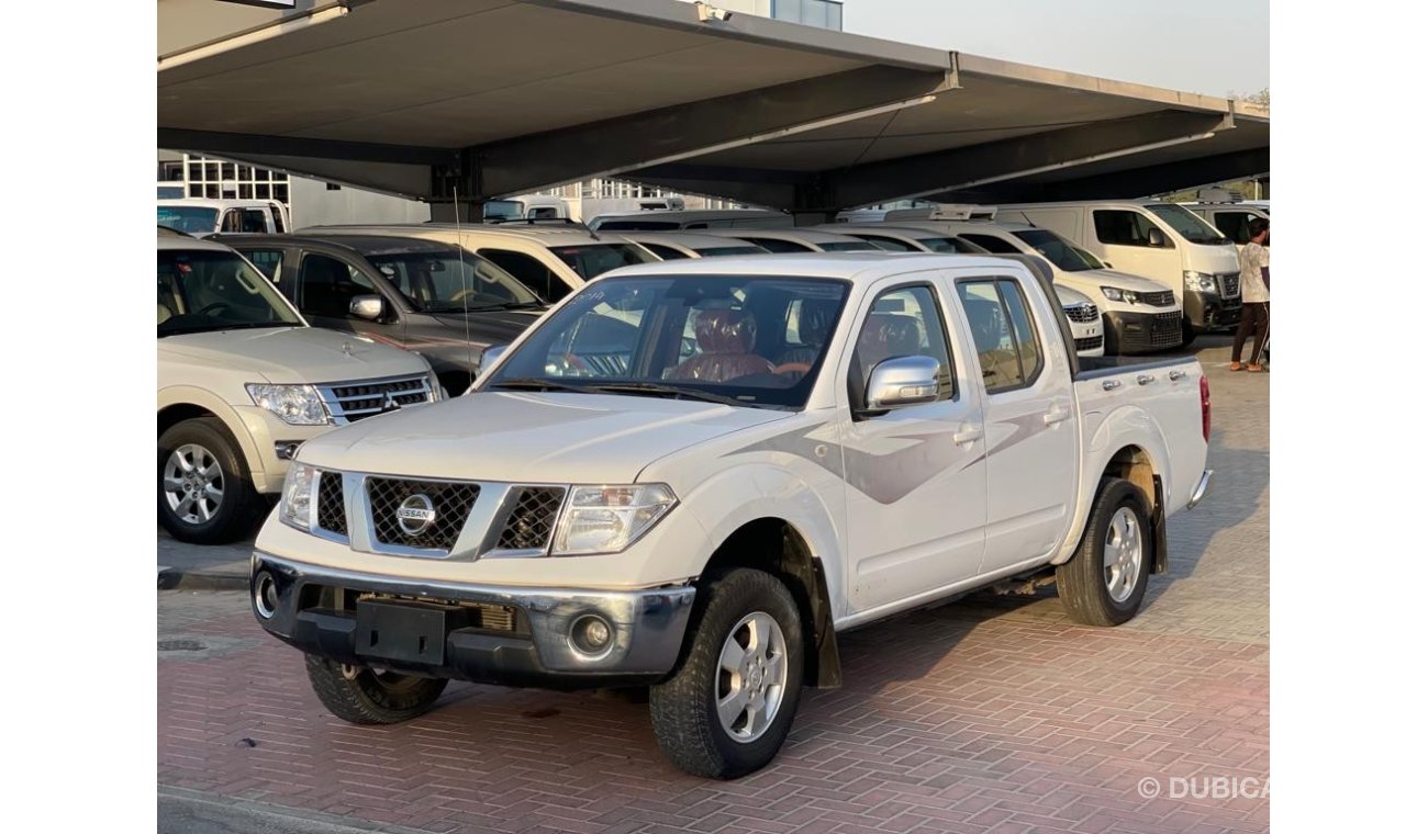 Nissan Navara 2014 I 4x2 I Automatic I Ref#405