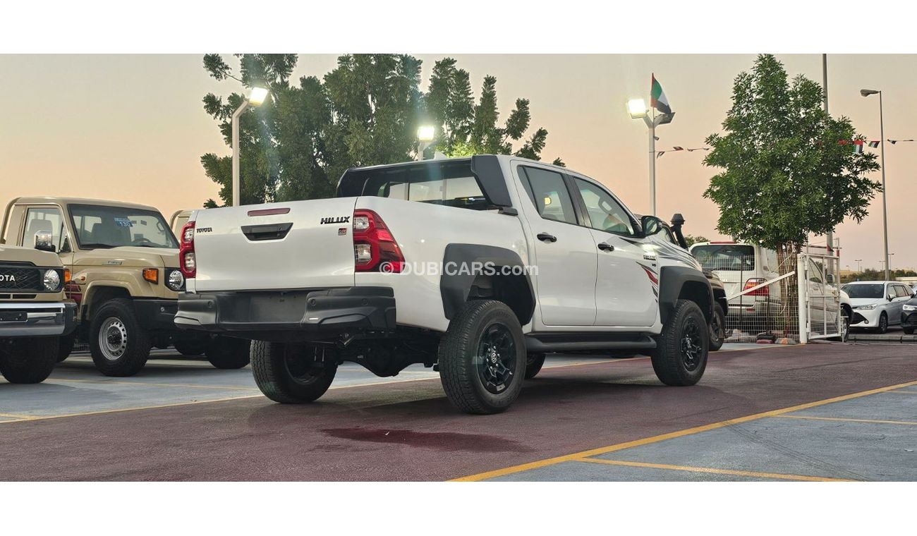 Toyota Hilux GR SPORT 4.0Ltr 4WD A/T 2024 5 Seats 4 Door MY2024 GCC Specs