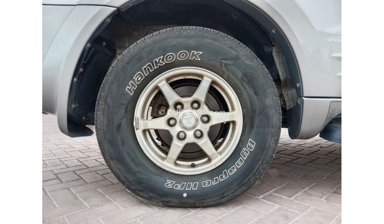 ميتسوبيشي باجيرو MITSUBISHI PAJERO RIGHT HAND DRIVE(PM05806)