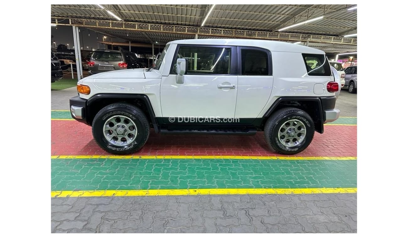 Toyota FJ Cruiser Top