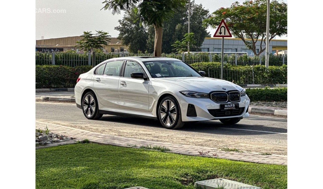 بي أم دبليو i3 2024 NEW BMW I3 E-DRIVE40L / FULL OPTION (360 CAMERA, HUD)