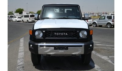 تويوتا لاند كروزر هارد توب 2024 TOYOTA LAND CRUISER 76 HARDTOP 4.0L 4WD 6-SEATER MT