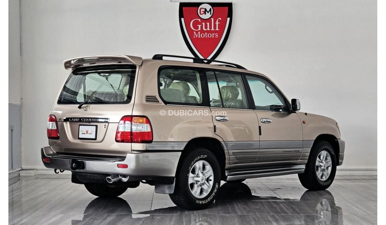 Toyota Land Cruiser VXR  V8 4.7L-8CYL full option - agency condition - original paint - low mileage -with sunroof and su