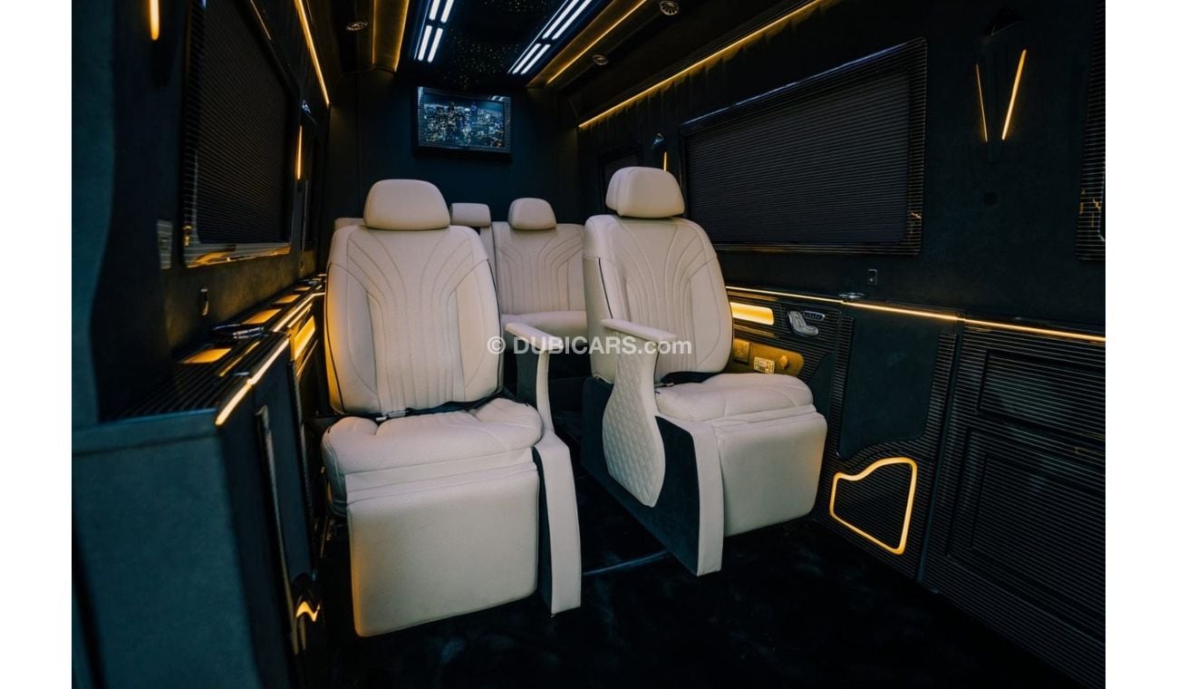 Mercedes-Benz Sprinter Ultra luxury sprinter 2022 GCC 0km