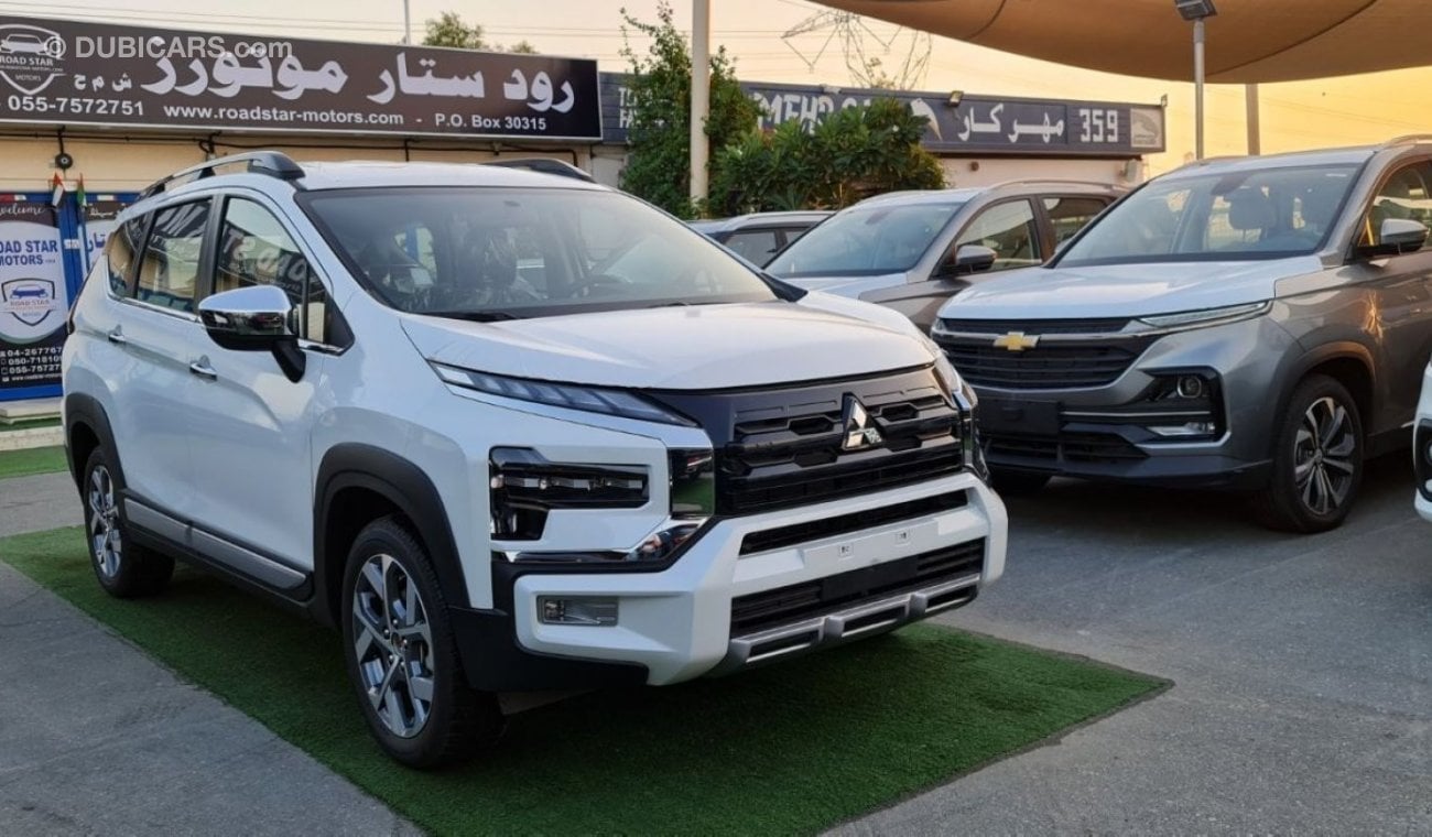 ميتسوبيشي إكسباندر XPANDER Cross 2025 Full option 2WD 7 seats  SUV 4 Cylinder