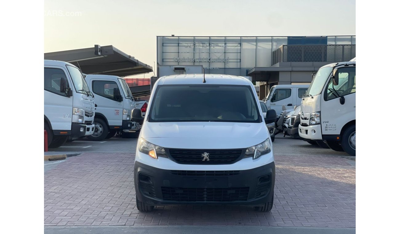 Peugeot Partner Std 2020 I VAN I Ref#377