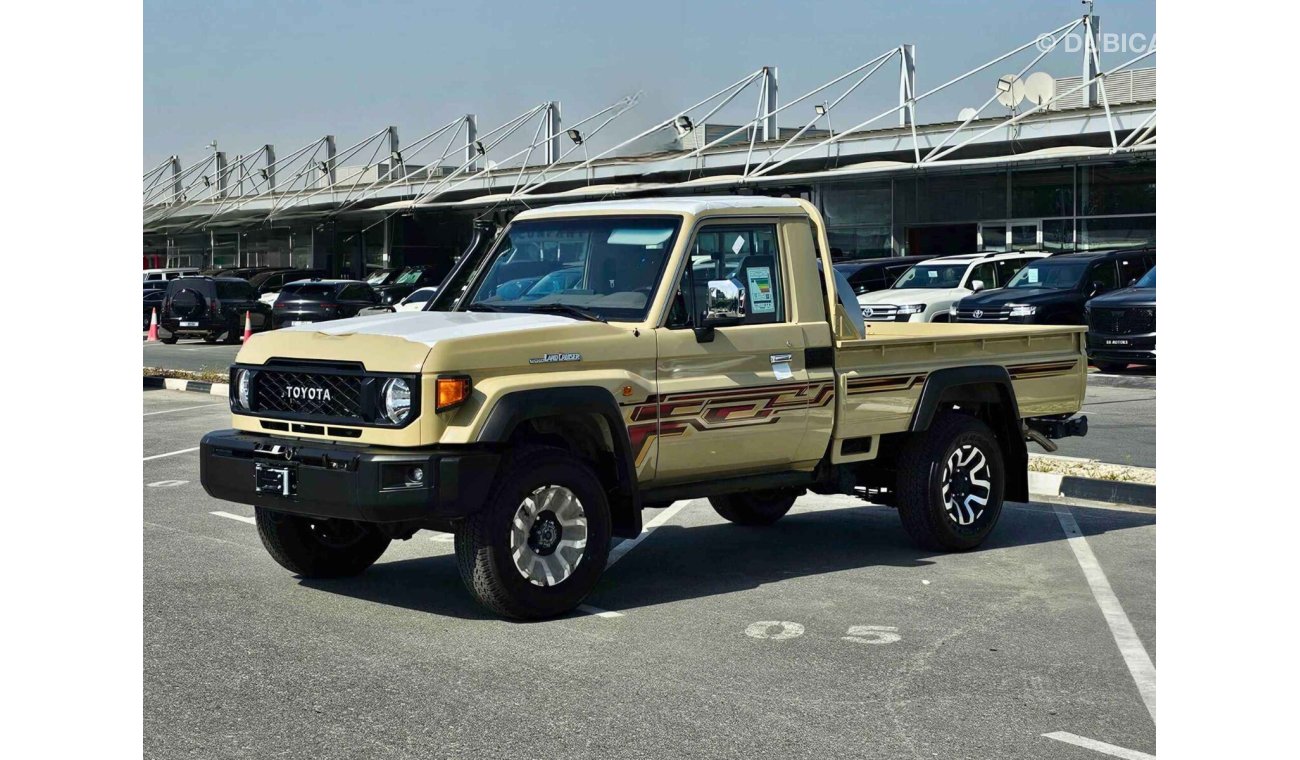 تويوتا لاند كروزر بيك آب LC79 / 2.8L V4 Diesel / A/T / Singal Cabin / 4WD / FULL Option / SPECIAL OFFER