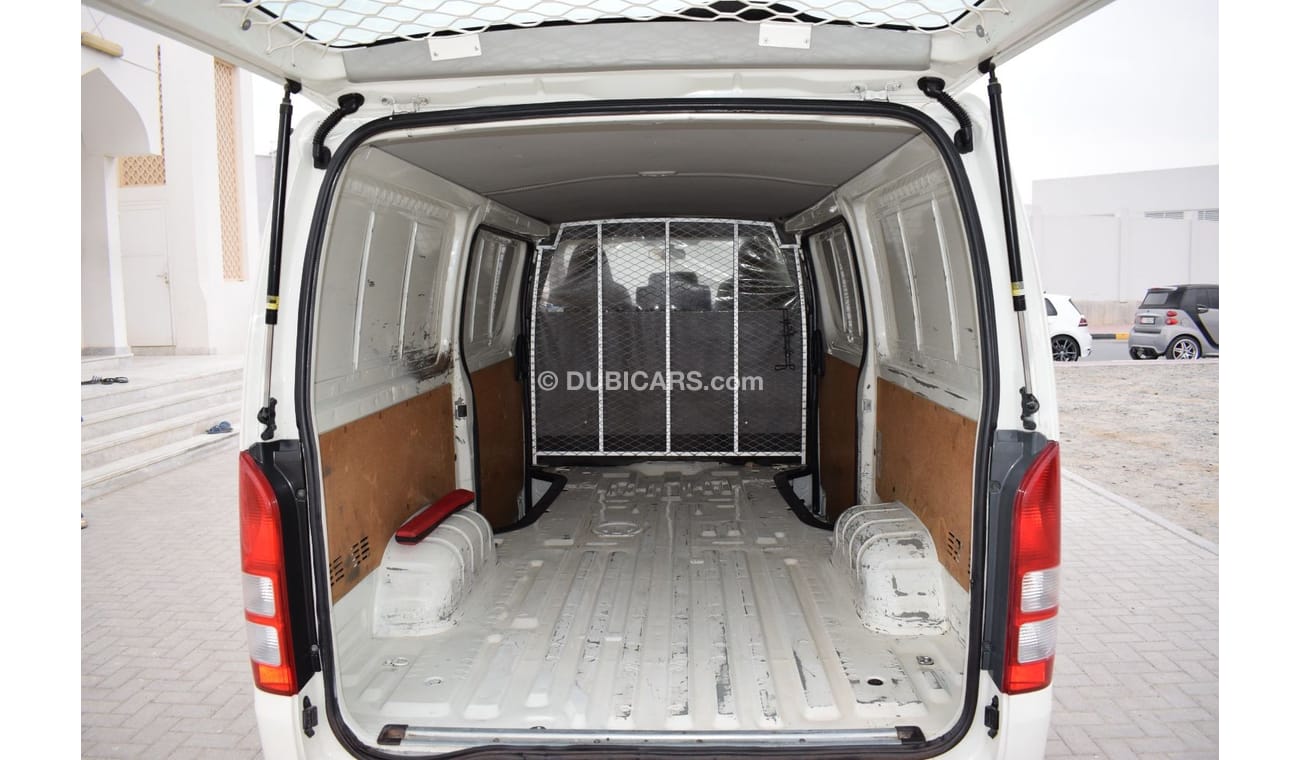 Toyota Hiace GL - Standard Roof Toyota Hiace Std roof delivery van, model:2016. Free of accident