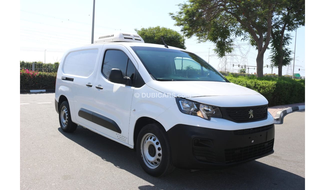 بيجو بارتنر Peugeot Partner 2023 delivery van with Chiller