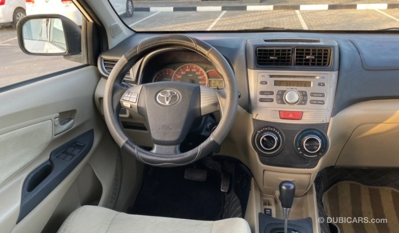 Toyota Avanza SE