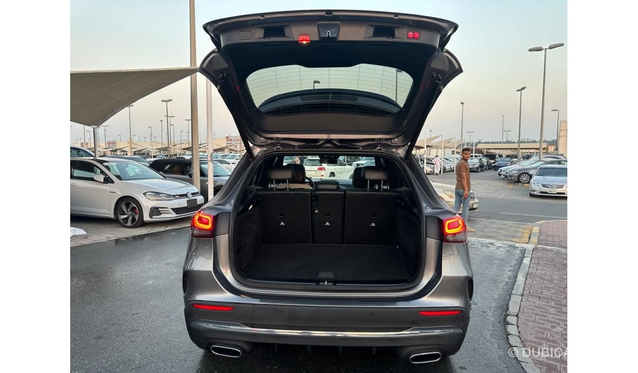 مرسيدس بنز GLA 250 4MATIC