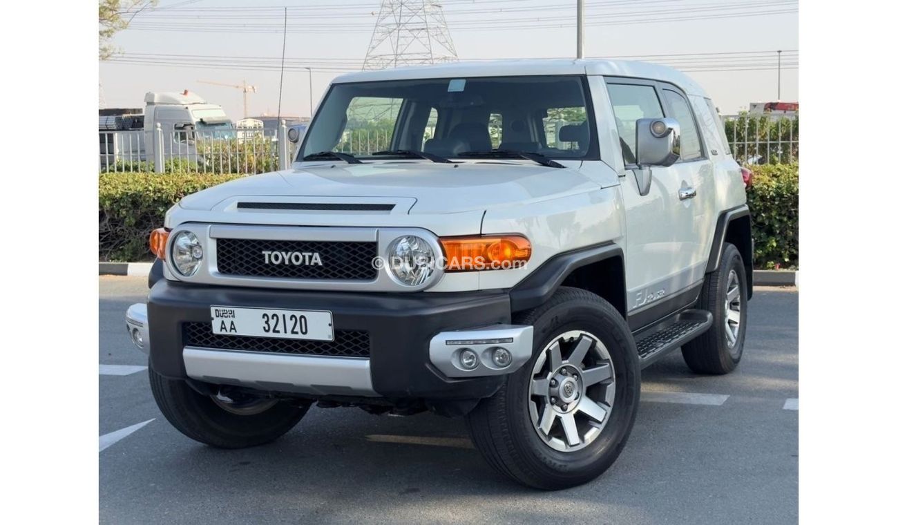 Toyota FJ Cruiser Toyota Land Cruiser VXR MODEL 2014 KM 49000 NO ACCDEINT NO PAINT