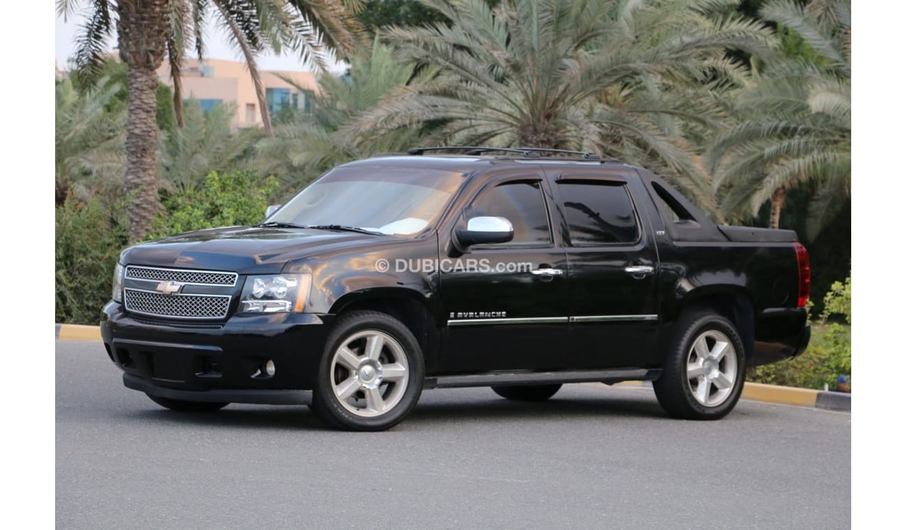 Chevrolet Avalanche Chevrolet avalanche 2009 Ltz GCC full option perfect condition